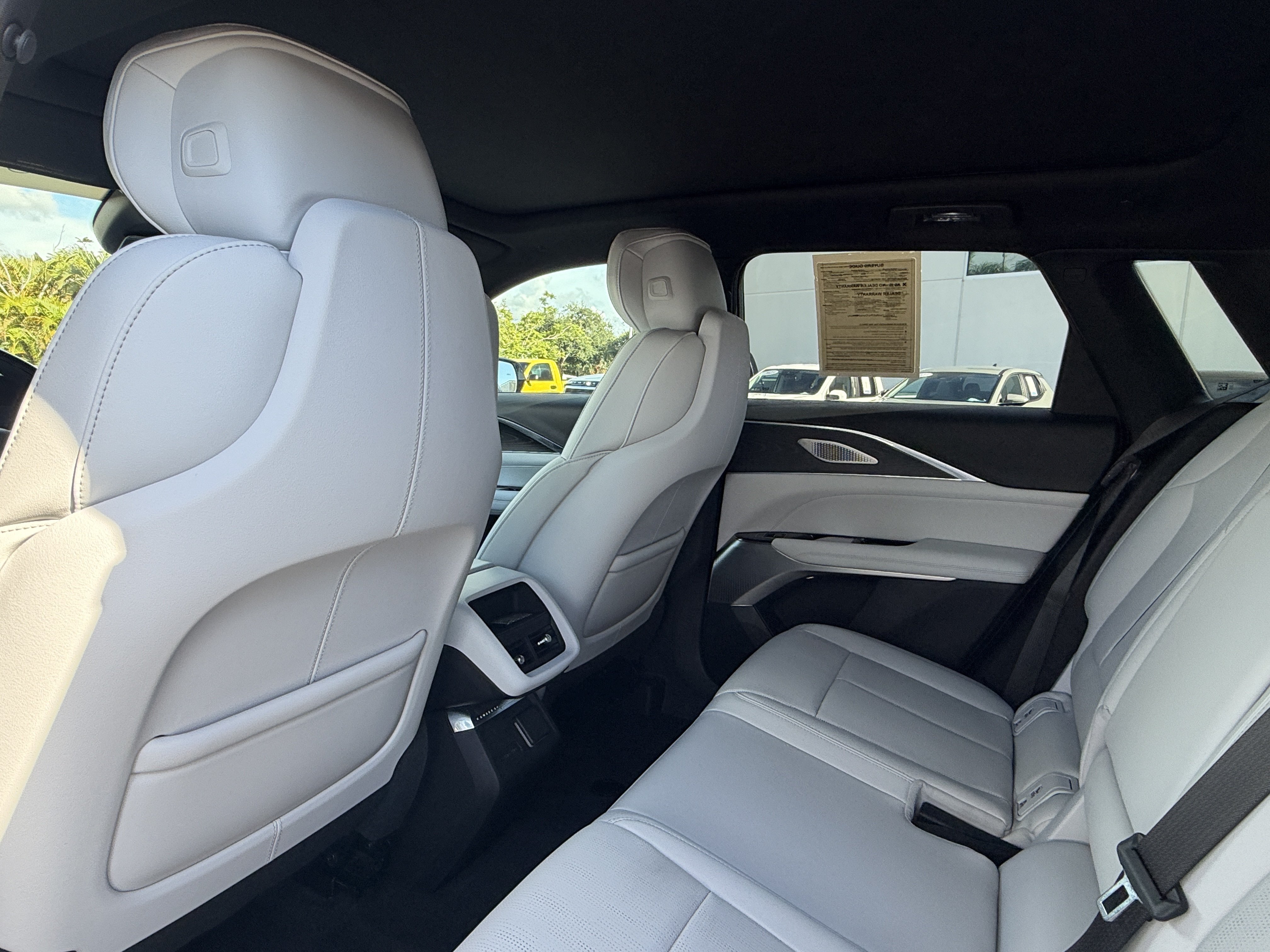 Certified 2024 Cadillac Lyriq Luxury w/ LPO, Floor Liner Package AWD/4WD image 18
