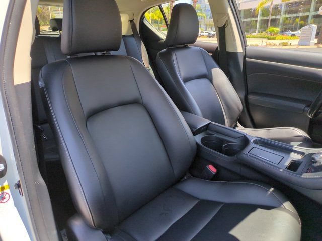 Used 2016 Lexus CT 200h w/ Seat Comfort Package FWD image 28