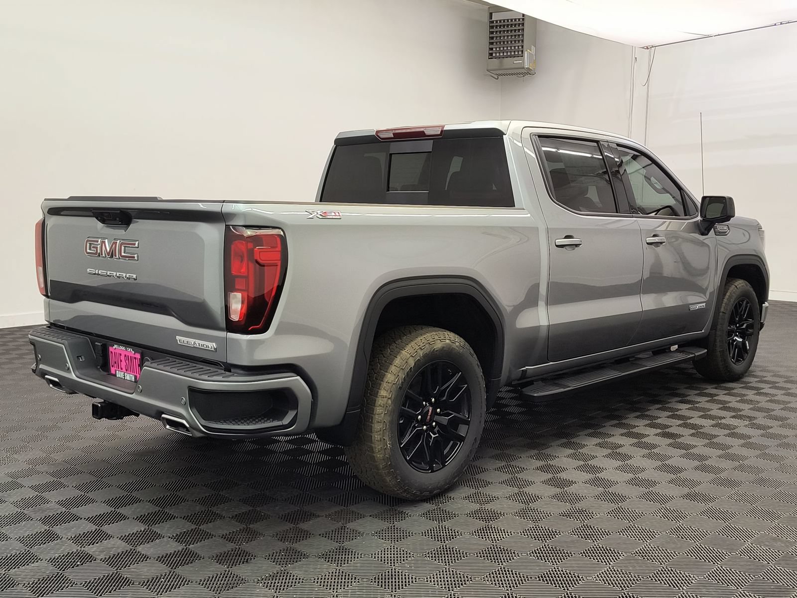 New 2026 GMC Sierra 1500 Elevation w/ Elevation Premium Package AWD/4WD image 9