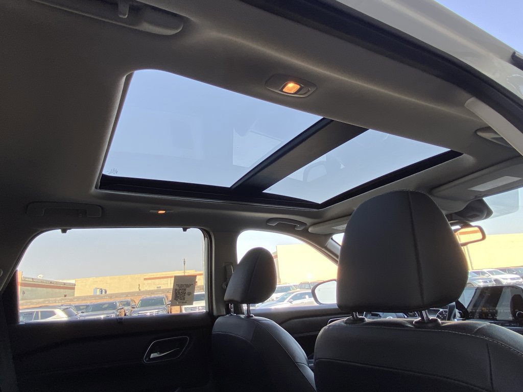 Used 2021 Nissan Rogue SL w/ Premium Package image 27