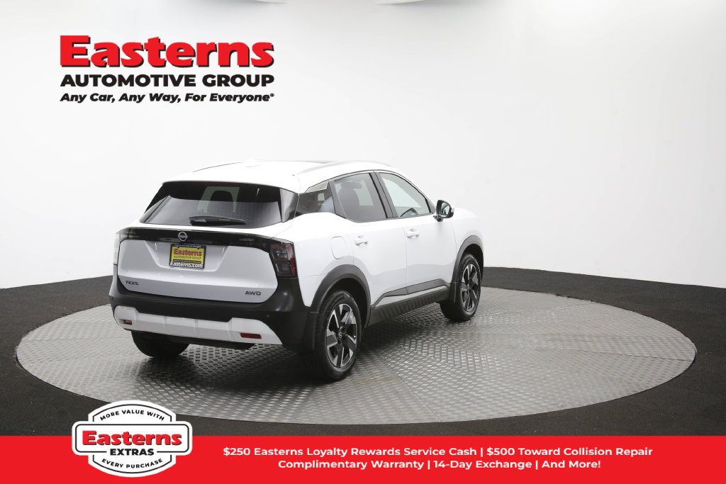 Used 2025 Nissan Kicks SV w/ SV Premium Package AWD/4WD image 43