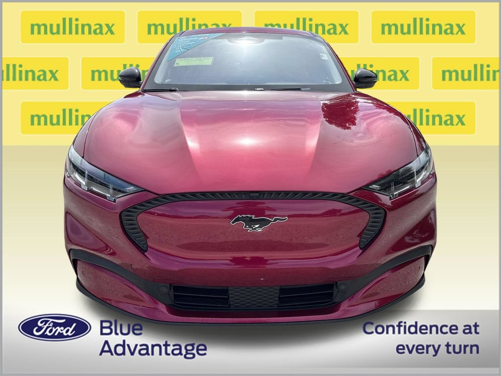 Used 2025 Ford Mustang Mach-E Select w/ Comfort Package Lite AWD/4WD image 11