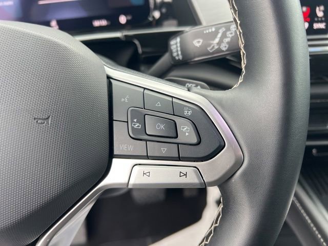 Used 2025 Volkswagen Atlas Cross Sport SE image 15