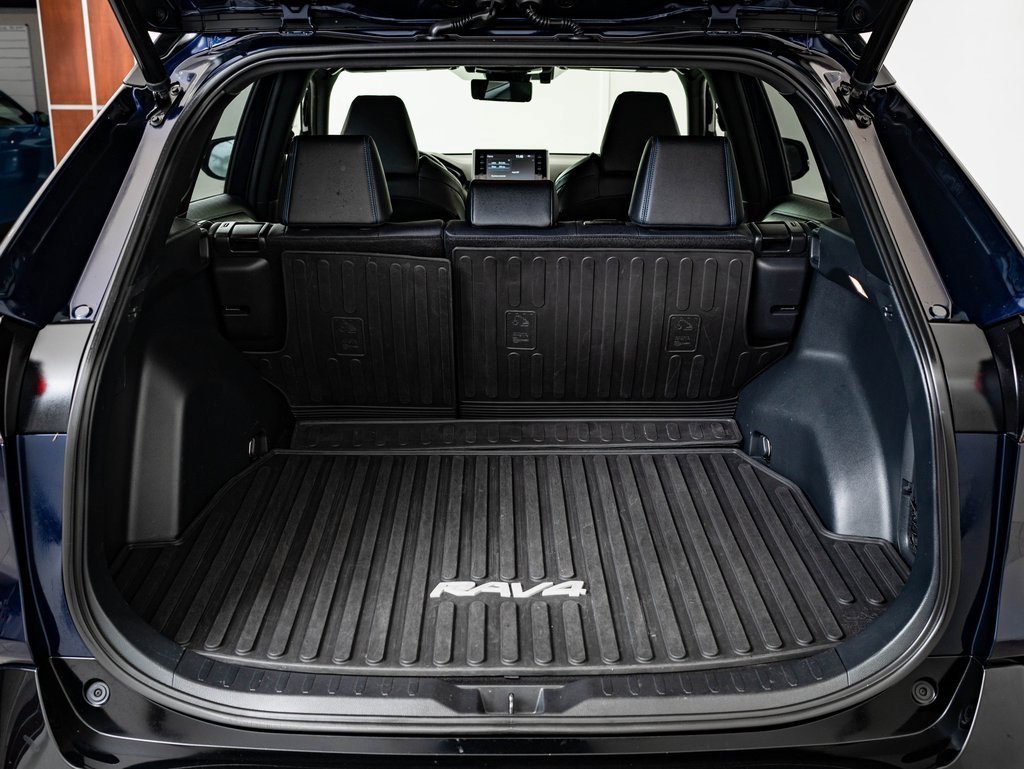 Used 2019 Toyota RAV4 XSE w/ XSE Weather Package image 23