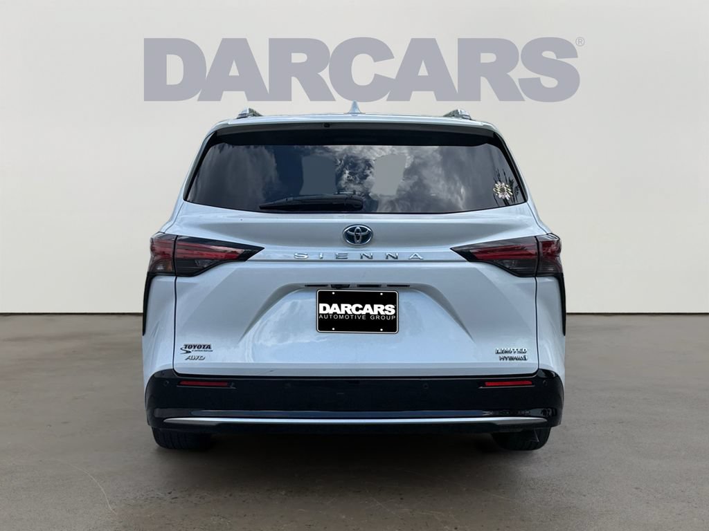 Used 2023 Toyota Sienna Limited AWD/4WD image 6