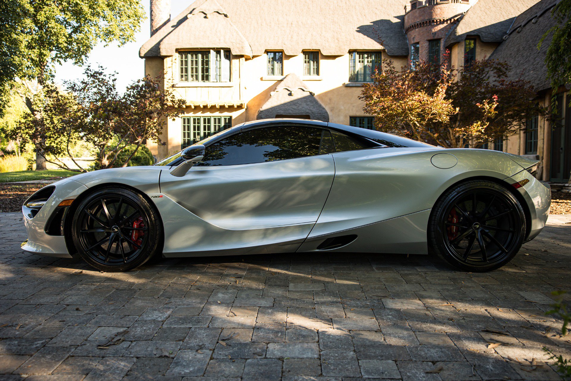 Used 2021 McLaren 720S Performance RWD image 44