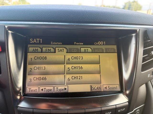 Used 2010 Lexus LX 570 4WD w/ Preferred Accessory Package image 20