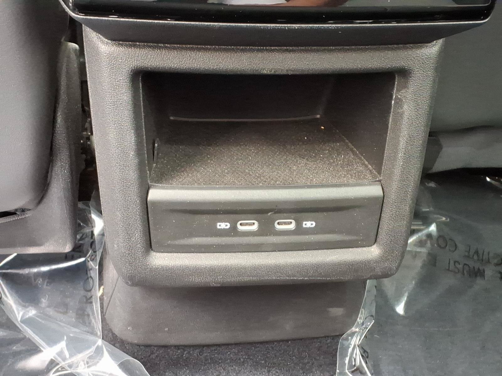Certified 2023 Volkswagen ID.4 Pro RWD image 18