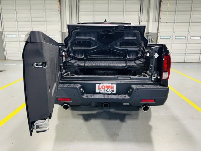 New 2026 Honda Ridgeline Black Edition image 12