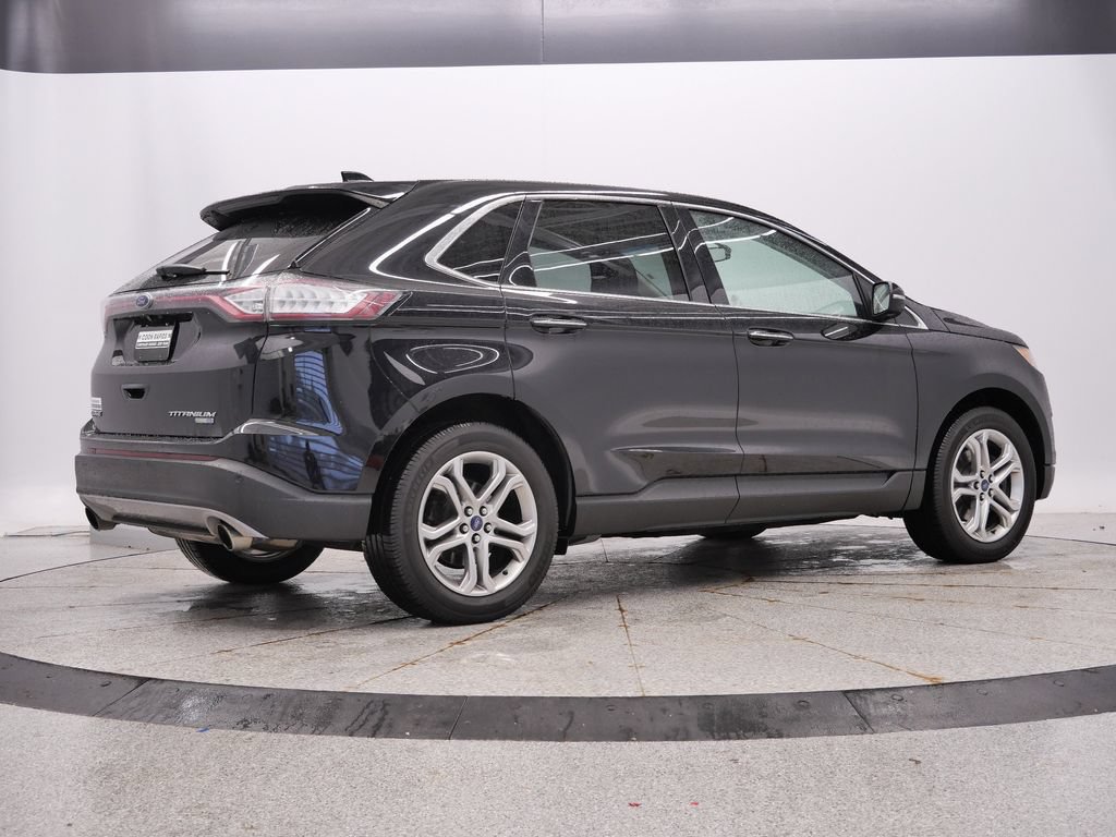Used 2017 Ford Edge Titanium w/ Technology Package AWD/4WD image 5