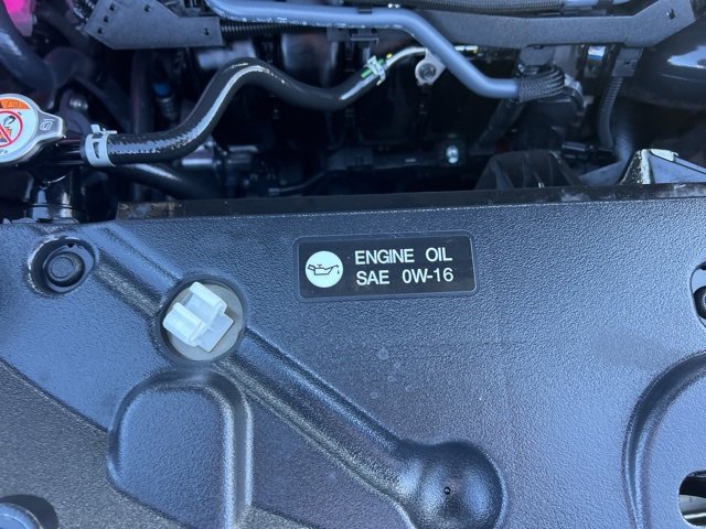 Used 2025 Toyota Sienna XLE image 14