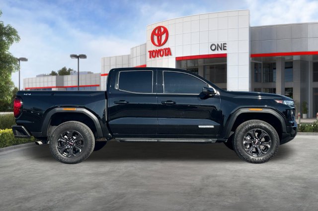 Used 2024 GMC Canyon Elevation w/ Elevation Premium Package AWD/4WD image 3