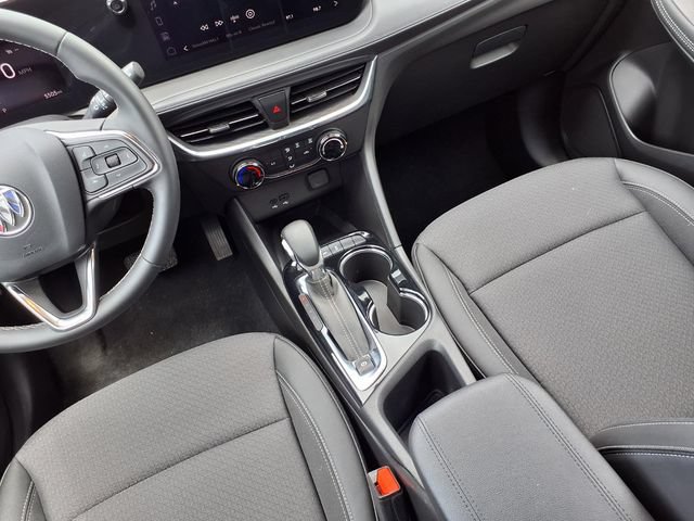 Certified 2026 Buick Encore GX Preferred AWD/4WD image 9
