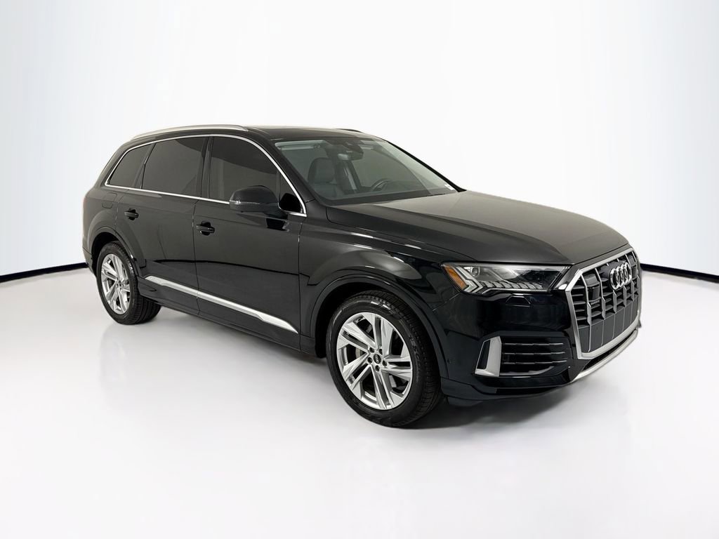Used 2023 Audi Q7 3.0T Prestige AWD/4WD image 3