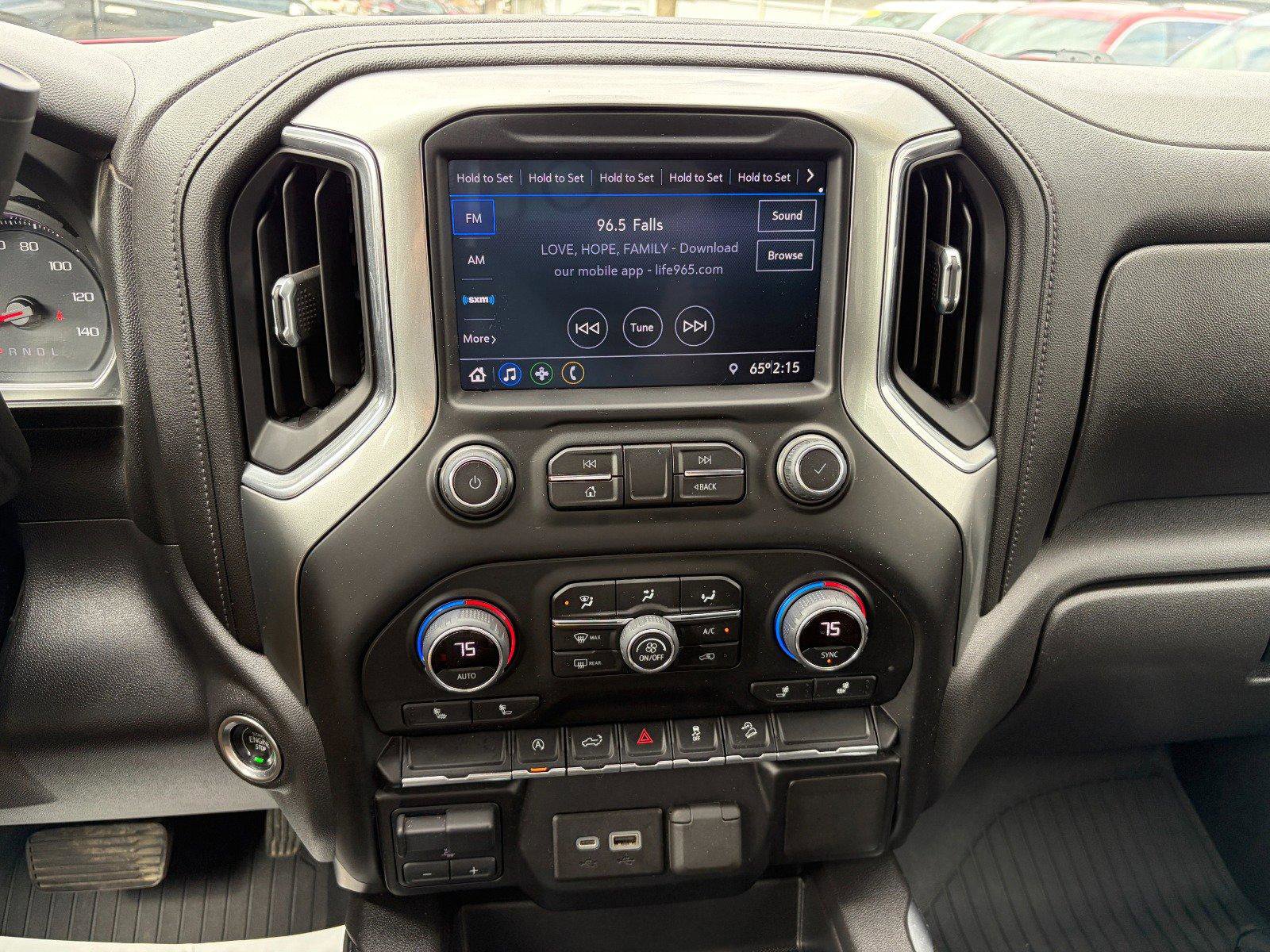 Used 2021 Chevrolet Silverado 1500 RST AWD/4WD image 13