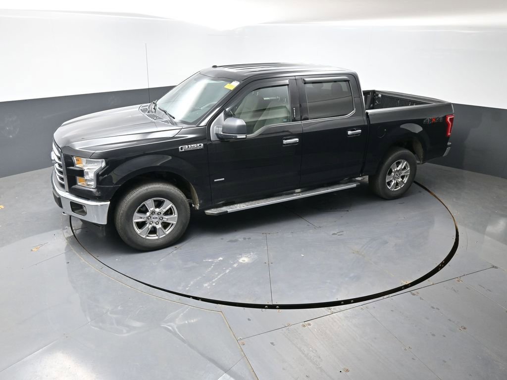 Used 2017 Ford F150 XLT w/ Equipment Group 302A Luxury AWD/4WD image 19