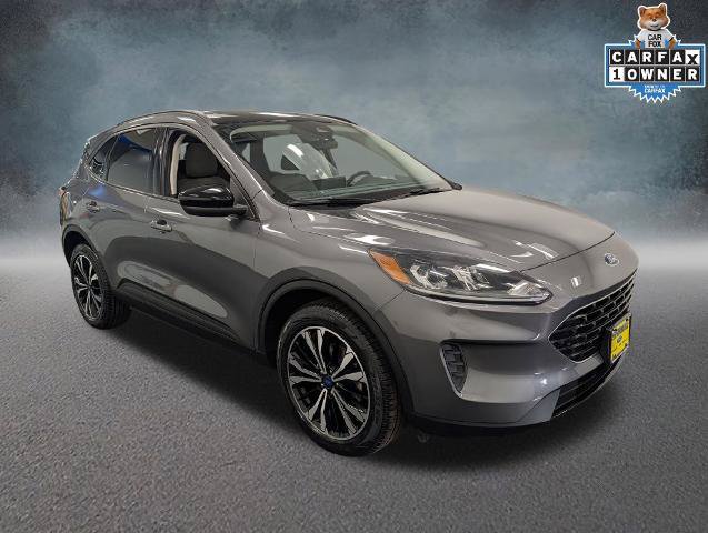 Certified 2022 Ford Escape SE w/ SE Sport Appearance Package AWD/4WD image 3