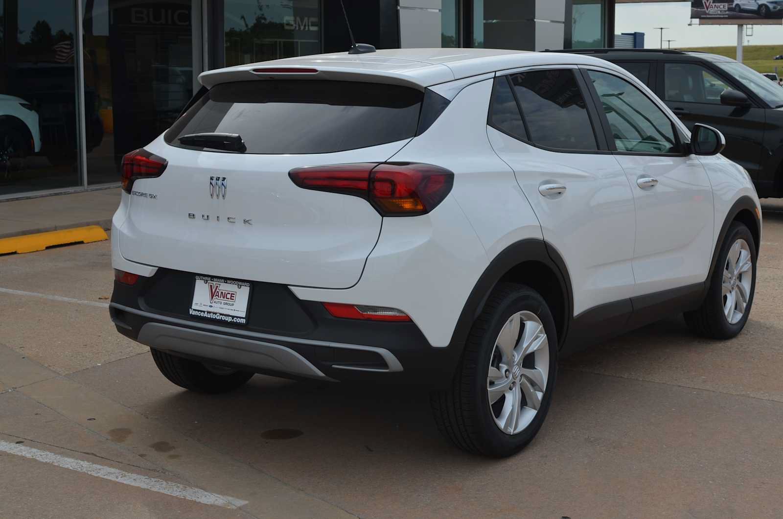 New 2026 Buick Encore GX Preferred w/ Comfort Package FWD image 7