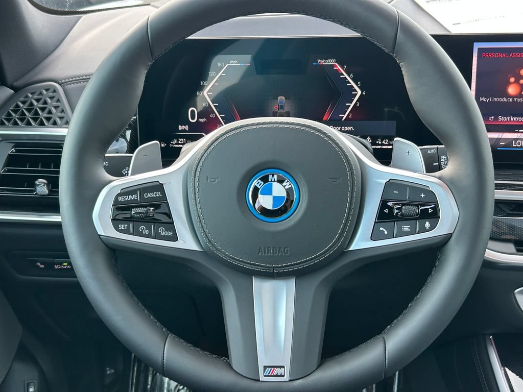 New 2026 BMW X5 xDrive50e w/ M Sport Package AWD/4WD image 18