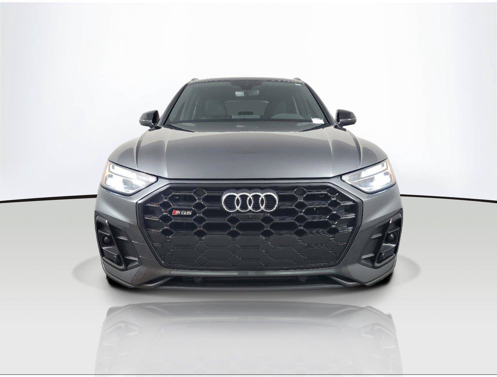 Used 2023 Audi SQ5 Premium Plus w/ Premium Plus Package AWD/4WD image 2