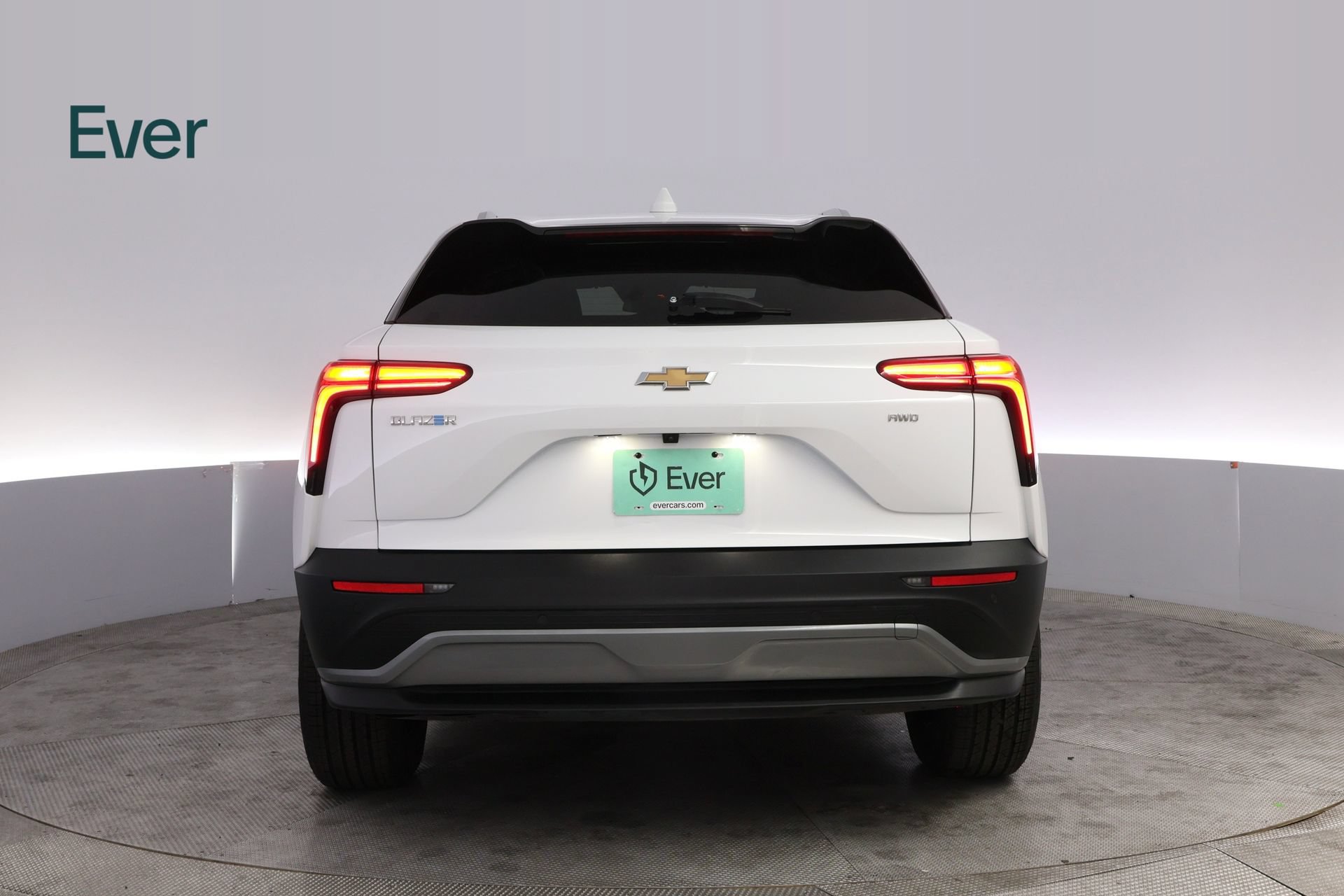 Used 2024 Chevrolet Blazer EV LT AWD/4WD image 15