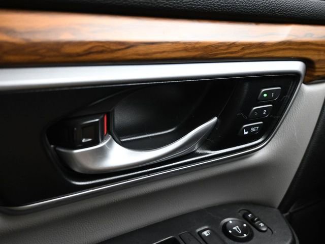 Used 2019 Honda CR-V Touring image 28