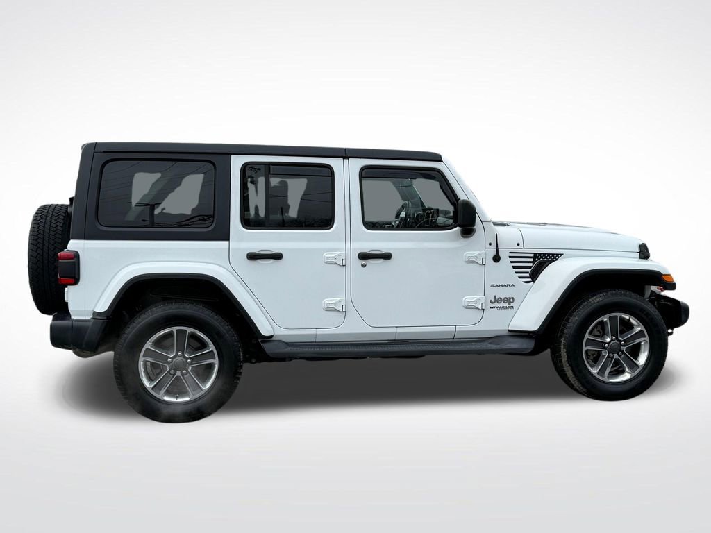 Used 2019 Jeep Wrangler Unlimited Sahara w/ Cold Weather Group image 9