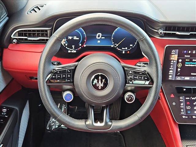 Used 2024 Maserati Grecale Trofeo AWD/4WD image 12
