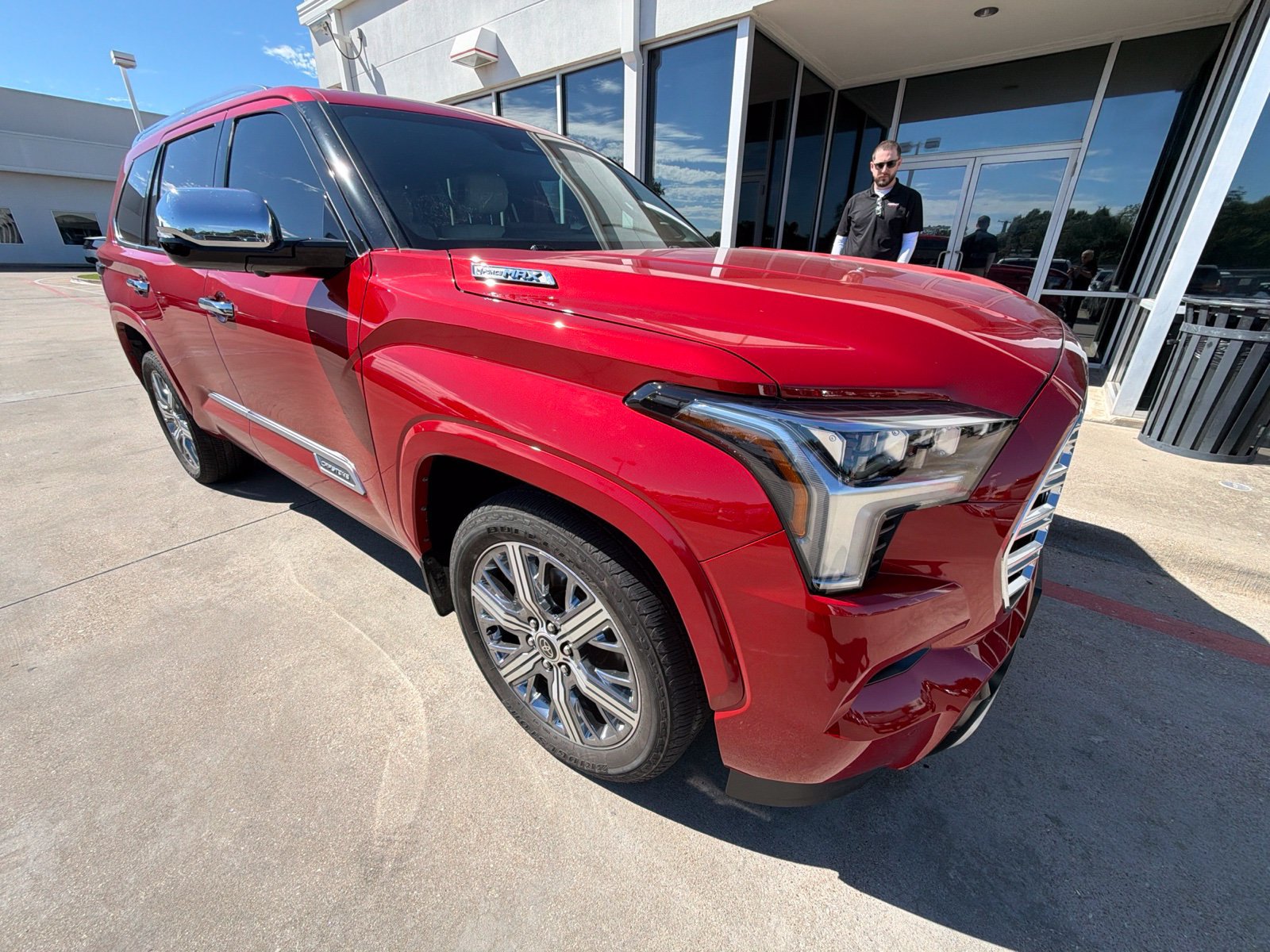 Used 2023 Toyota Sequoia Capstone AWD/4WD image 3