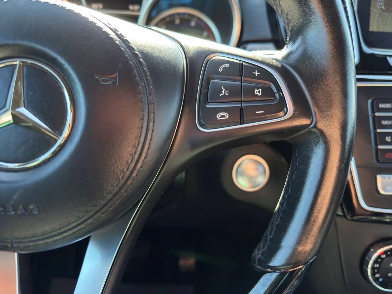 Used 2017 Mercedes-Benz GLS 550 4MATIC w/ Driver Assistance Package image 20
