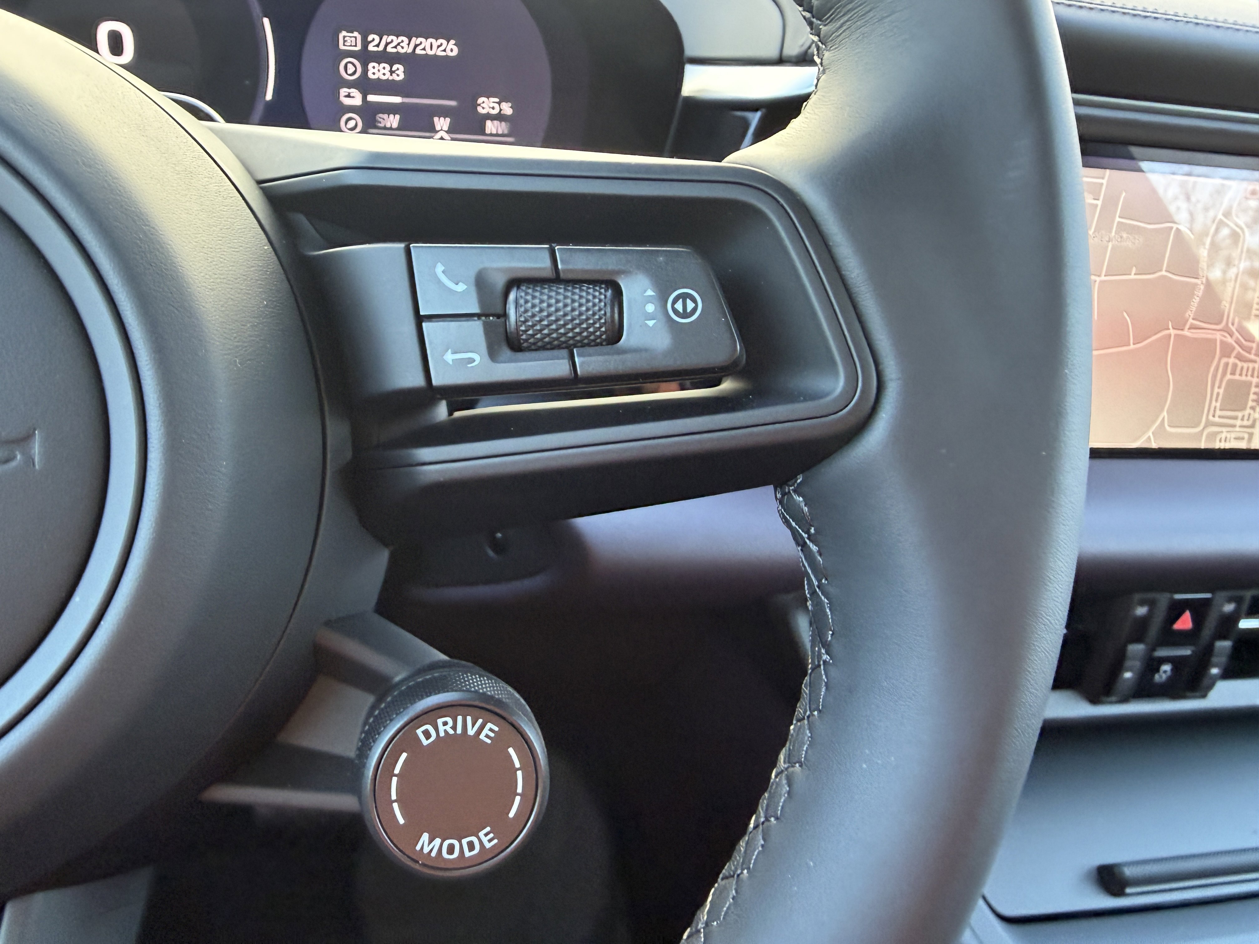 New 2026 Porsche Macan Electric image 31