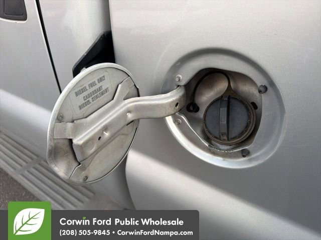 Used 2005 Ford F250 XLT image 10