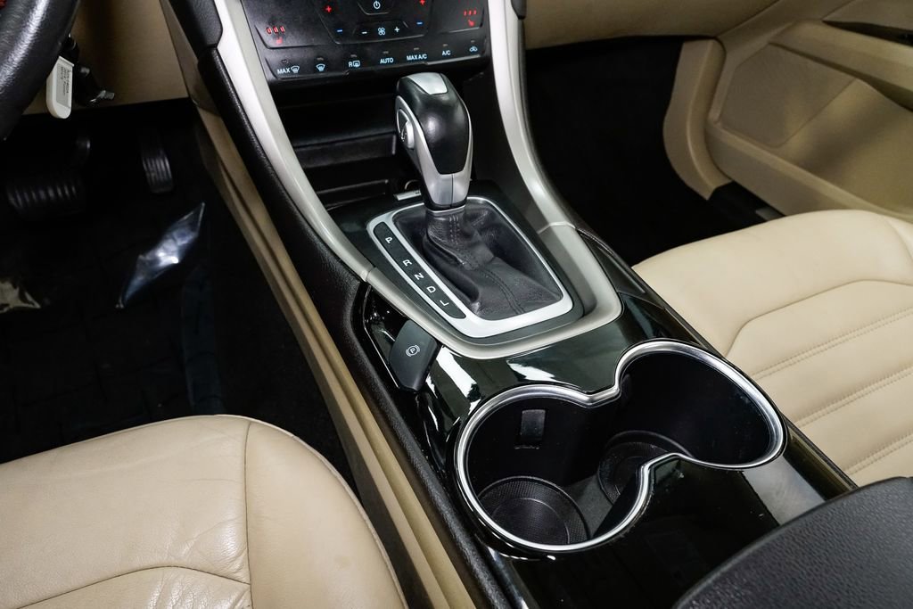 Used 2014 Ford Fusion SE w/ Equipment Group 502A image 18