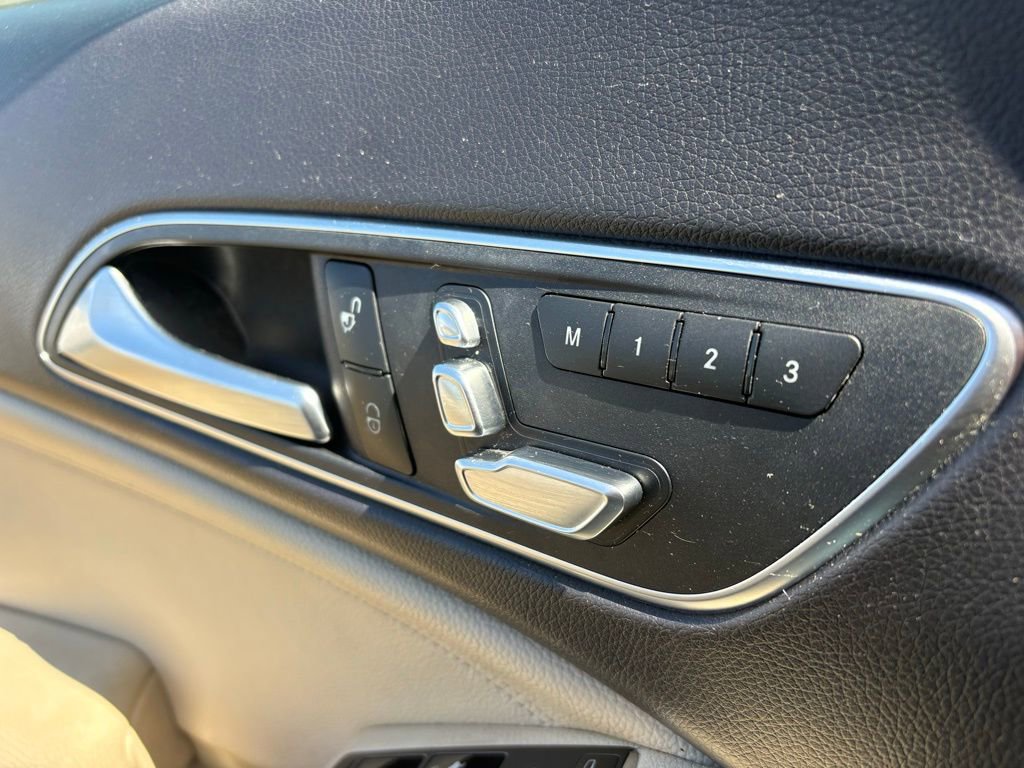 Used 2019 Mercedes-Benz CLA 250 image 22
