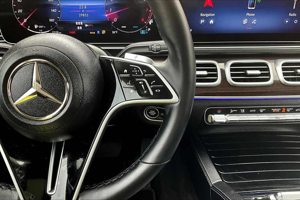 Used 2024 Mercedes-Benz GLS 450 4MATIC image 28