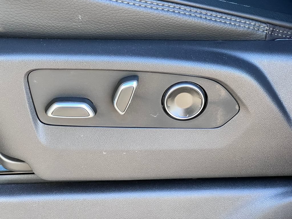 New 2026 GMC Sierra 1500 Denali AWD/4WD image 16