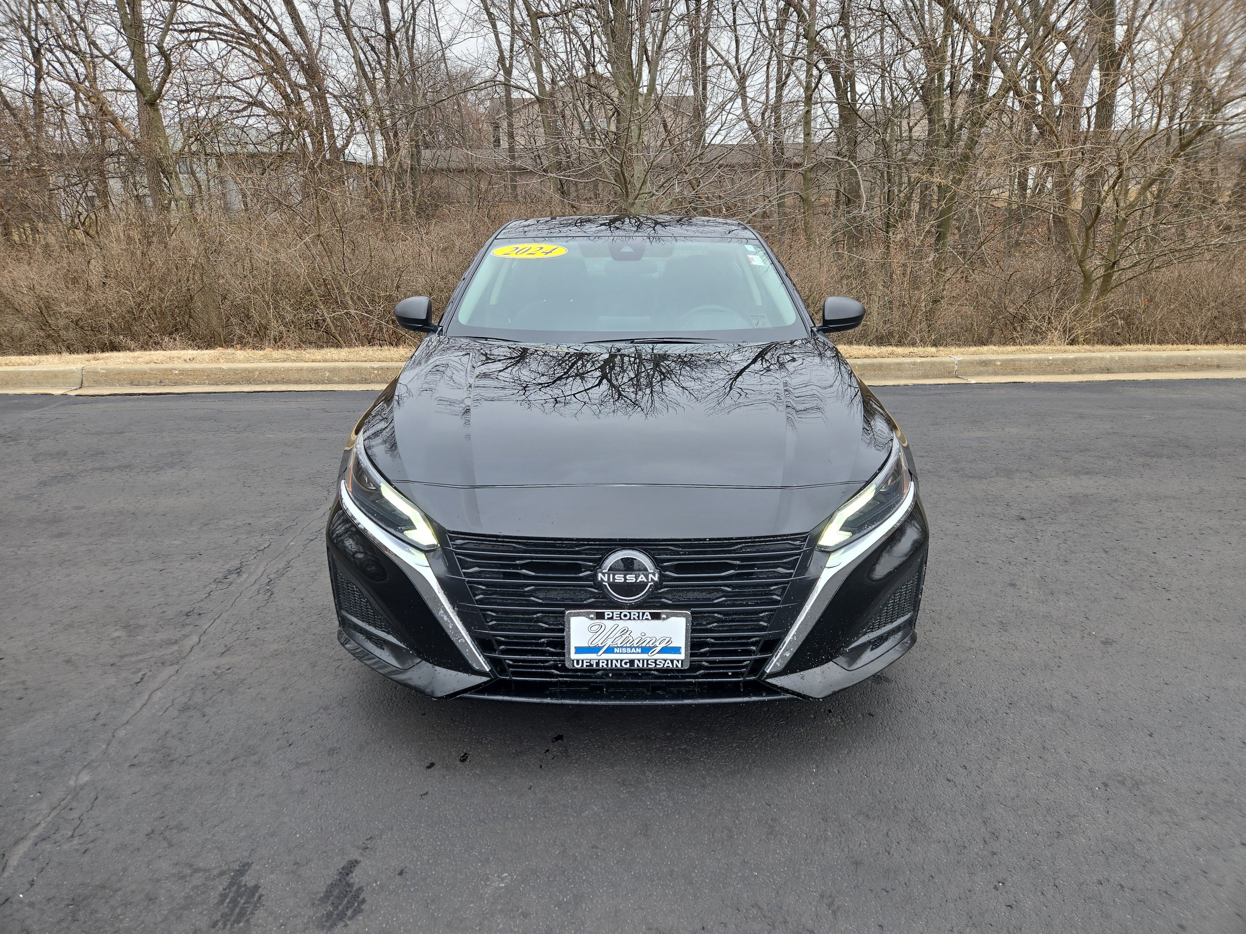 Used 2024 Nissan Altima 2.5 SV image 7