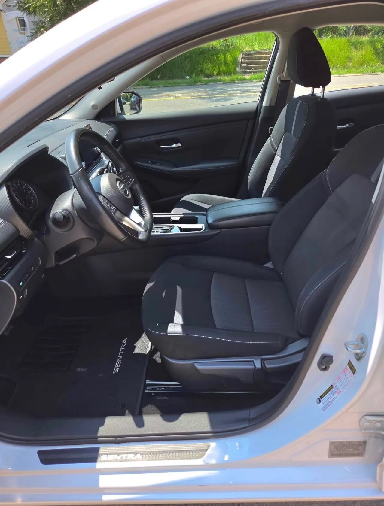 Used 2023 Nissan Sentra SV w/ All-Weather Package FWD image 16