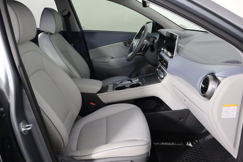 Used 2021 Hyundai Kona Ultimate FWD image 18
