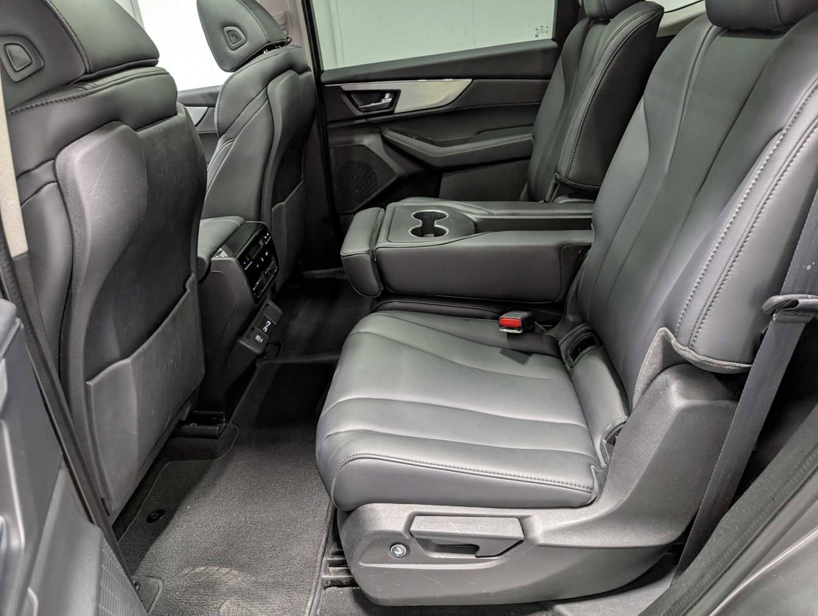 Certified 2023 Acura MDX SH-AWD image 26