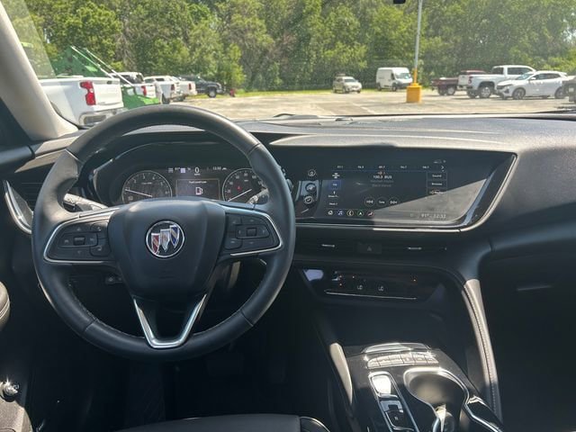 Used 2023 Buick Envision Avenir AWD/4WD image 13