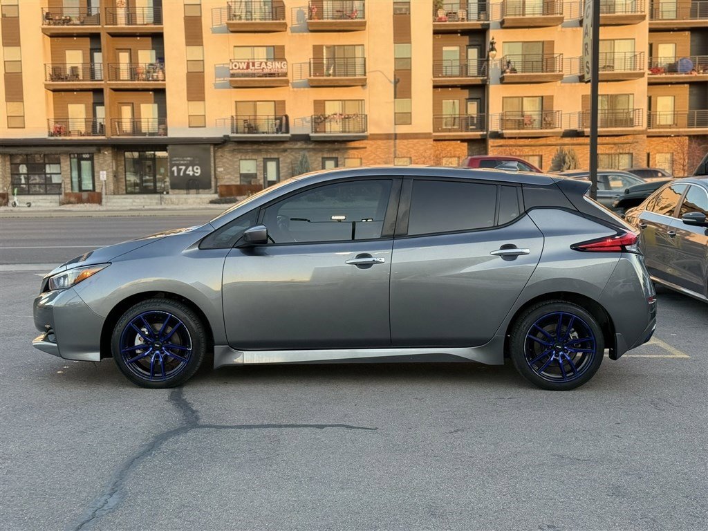 Used 2022 Nissan Leaf S image 4