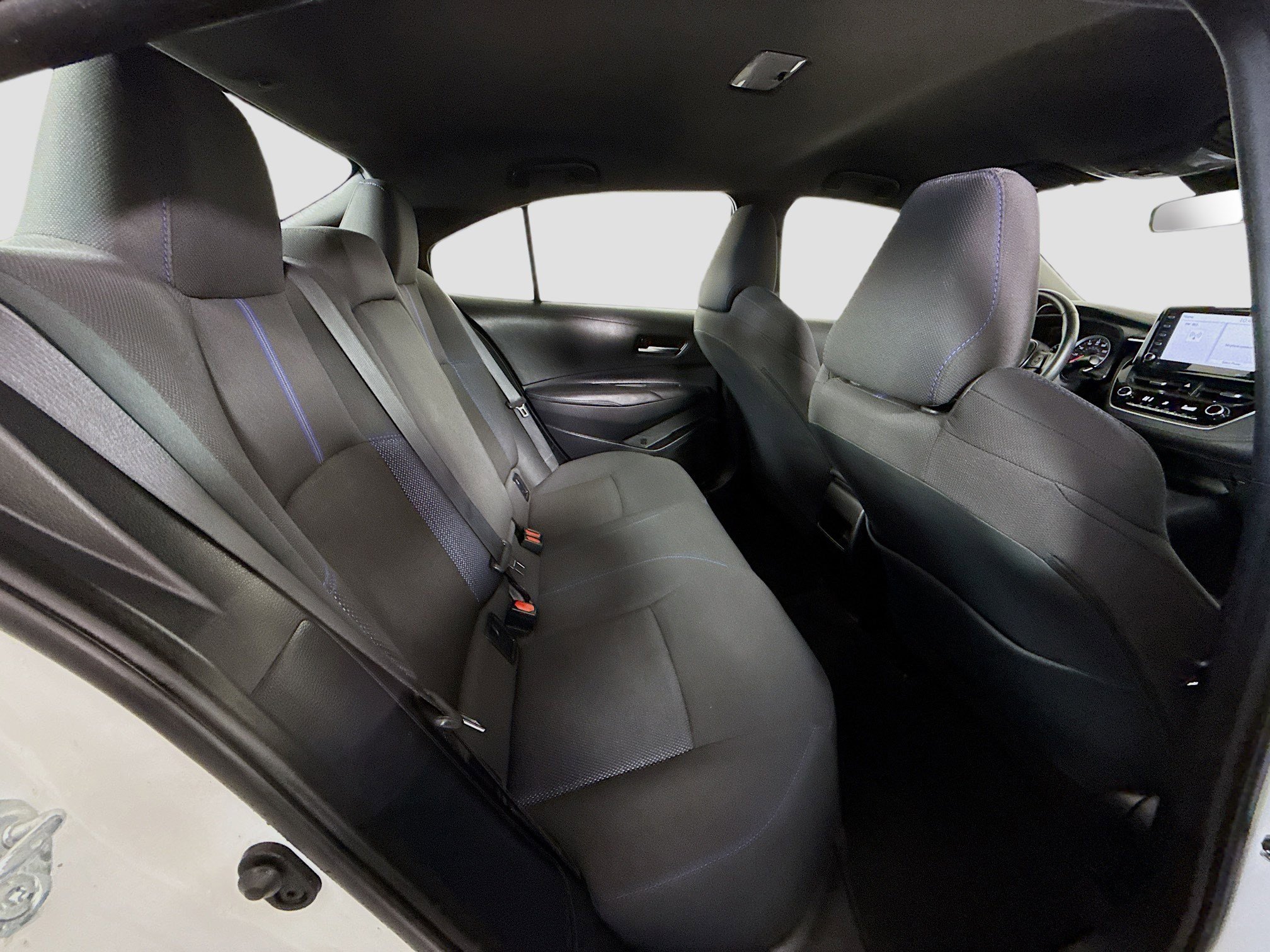 Used 2021 Toyota Corolla SE w/ Carpet Mat Package (TMS) image 26