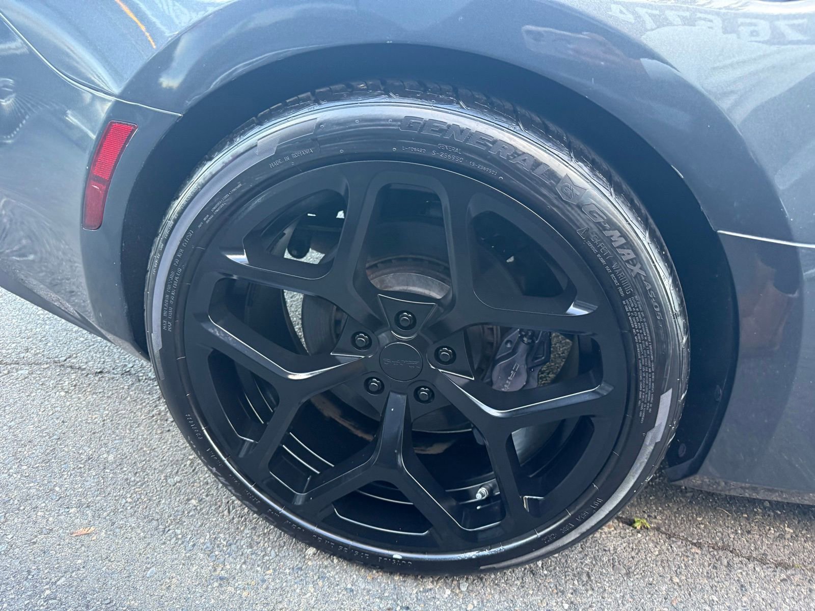 Used 2017 Chevrolet Camaro SS image 5