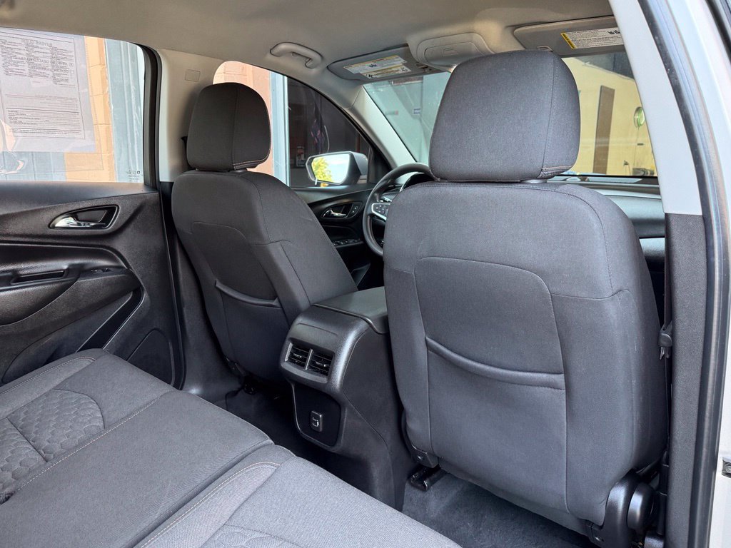 Used 2019 Chevrolet Equinox LT FWD image 20