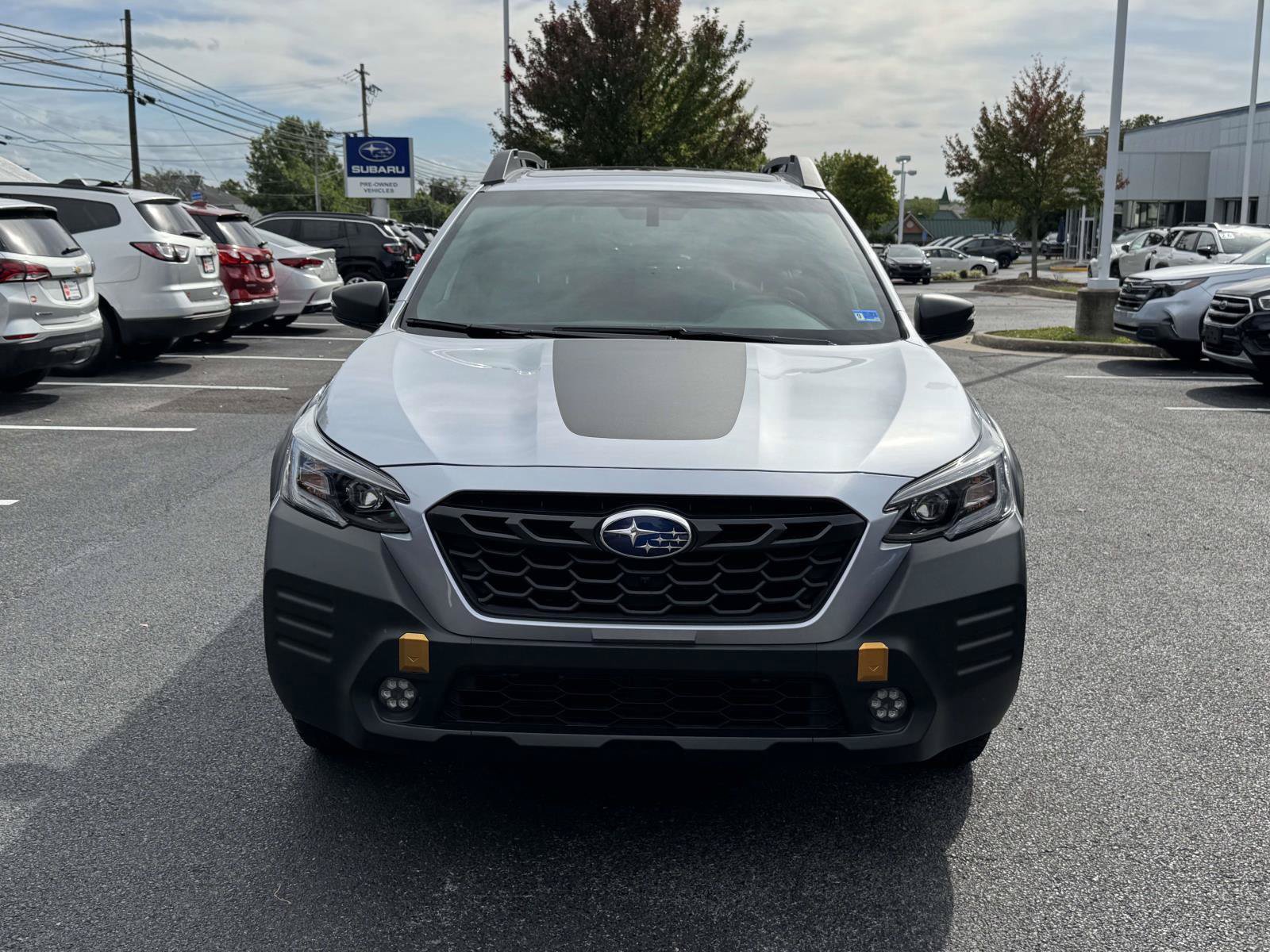 Used 2022 Subaru Outback Wilderness w/ Wilderness Package AWD/4WD image 6