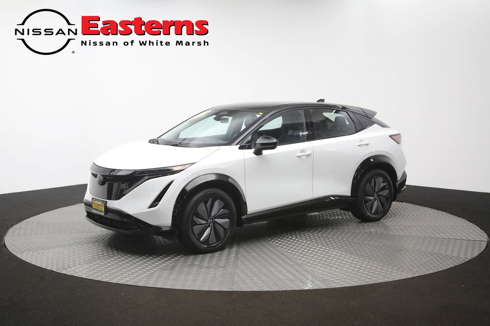 Used 2024 Nissan Ariya AWD image 55