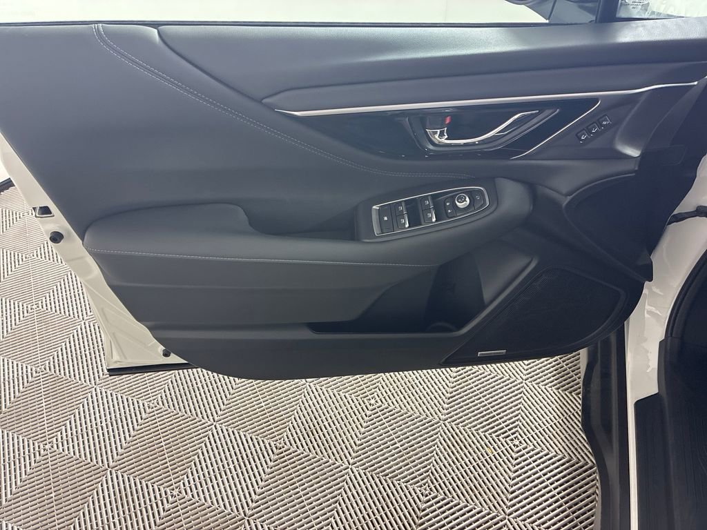 New 2025 Subaru Outback Touring XT image 17
