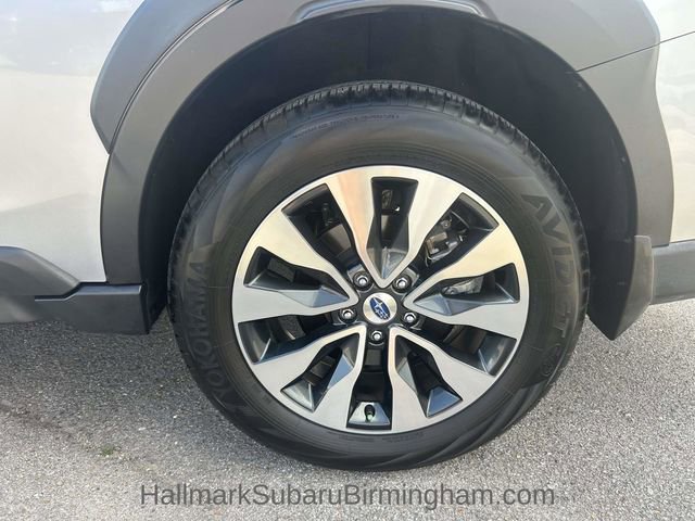 Used 2024 Subaru Outback Touring image 9