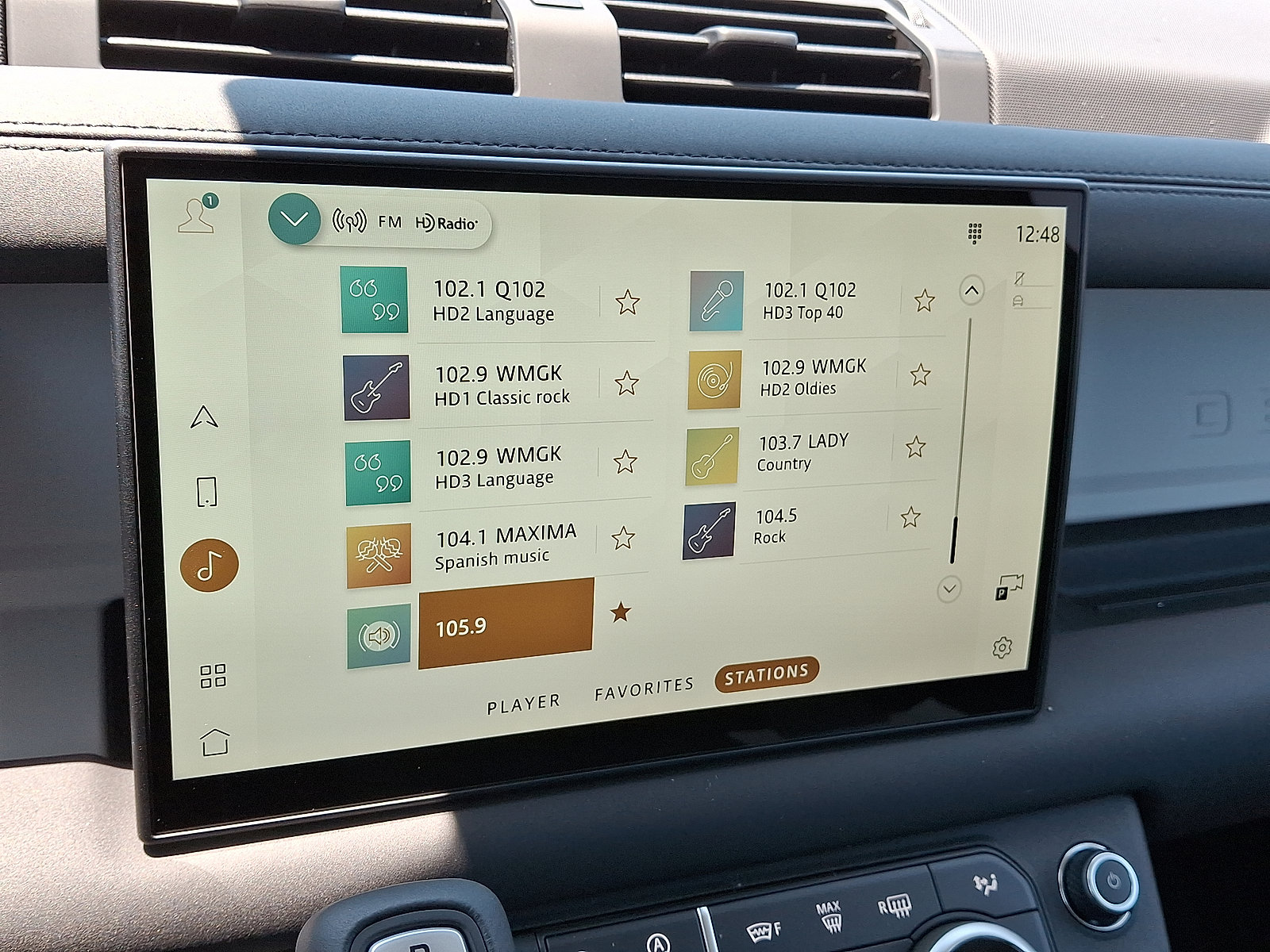 Certified 2025 Land Rover Defender 110 S image 9